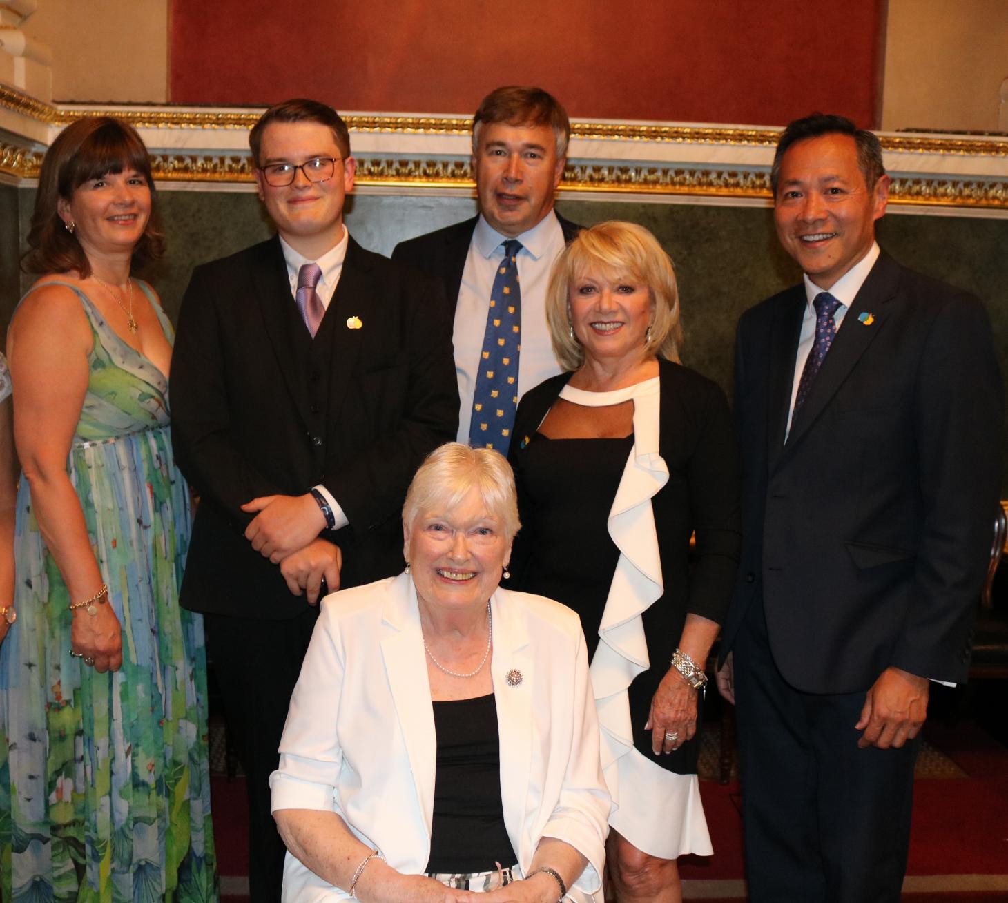 L-R: Caroline Hill, Alex, a former rehab patient, Lady Hill, William Hill, Elaine Paige OBE, and our CEO Dalton Leong.